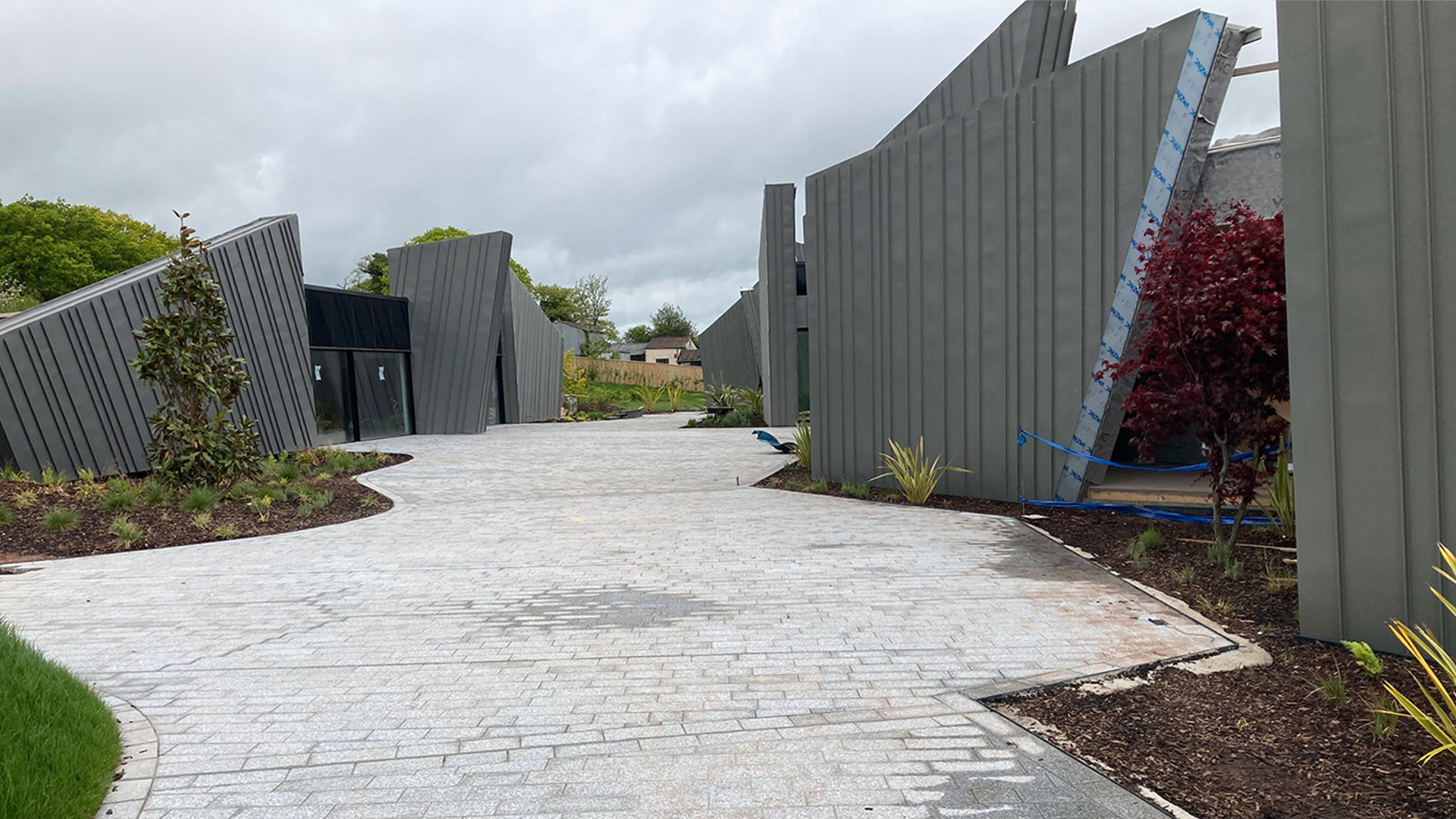Hux Shard exterior